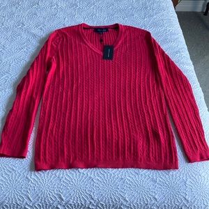 NWT Tommy Hilfiger V Neck Long Sleeve Sweater.  Sz L.  Deep pink. 100% cotton